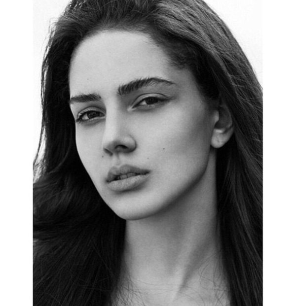 Грузинская девушка