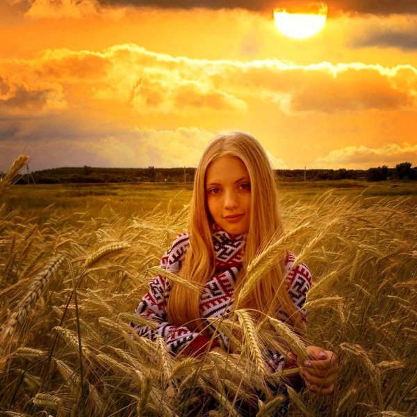 Девушка славянка