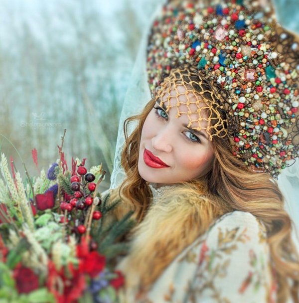 Девушка славянка