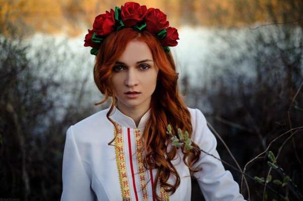 Девушка славянка