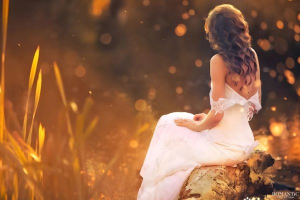 Девушка мечтает