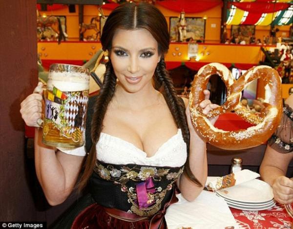 Девушка пиво