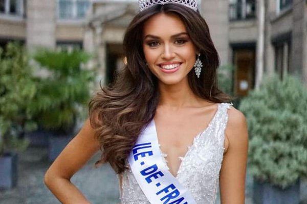 Кто самая девушка