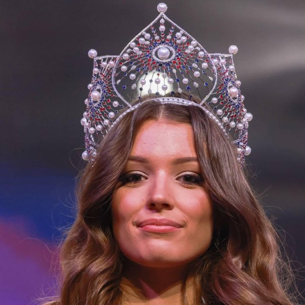 Кто самая девушка