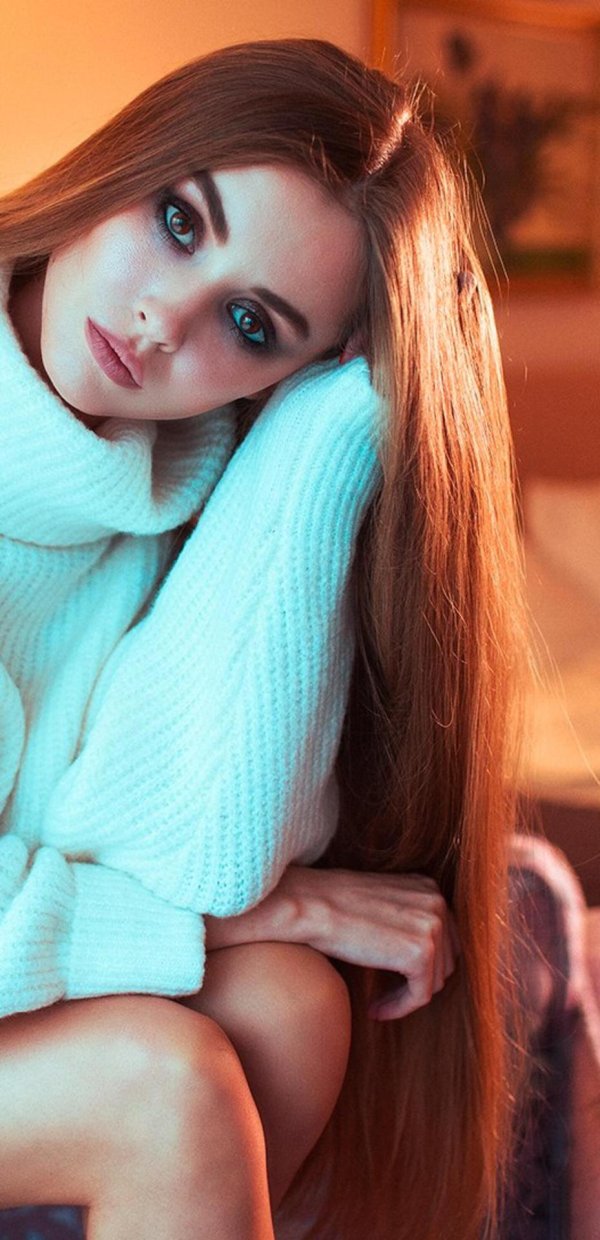 С милыми девушками