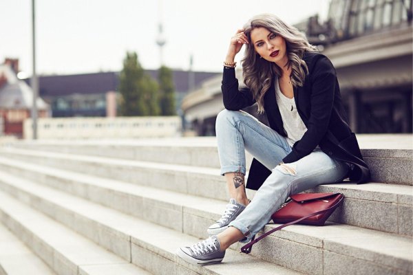 Стильные с девушками