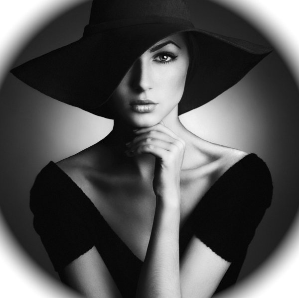 Стильные с девушками