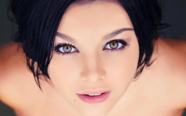 Моя девушка глаза