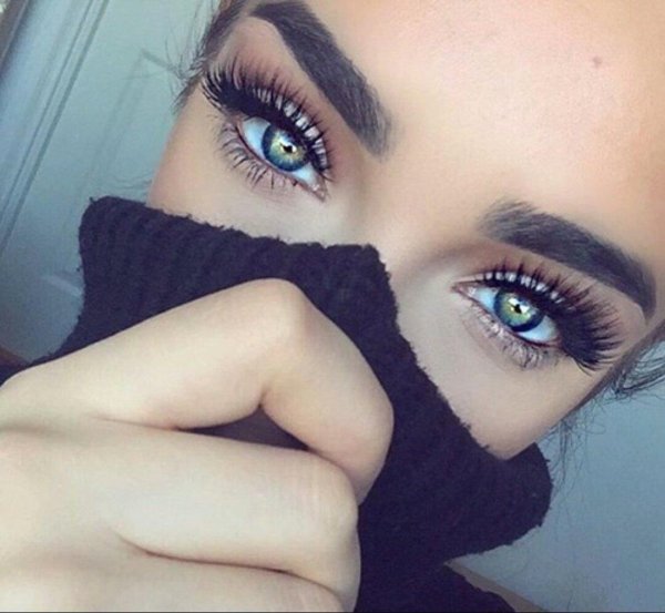 Моя девушка глаза