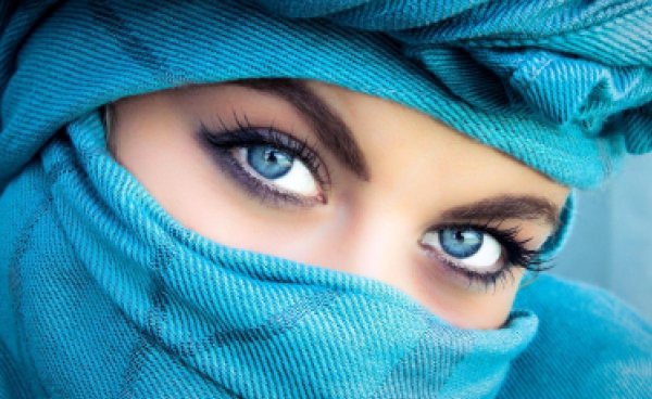 Моя девушка глаза