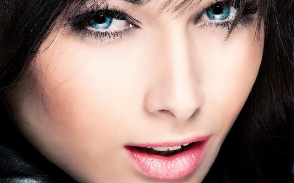 Моя девушка глаза