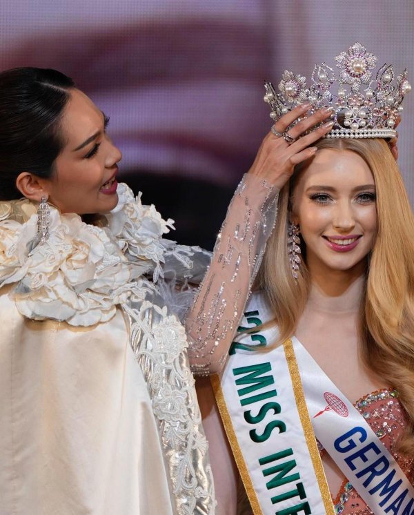 Я девушка мира