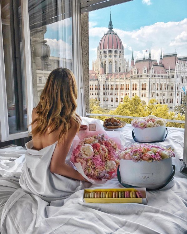 Утро девушка необычные