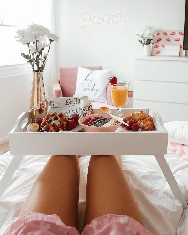 Утро девушка необычные