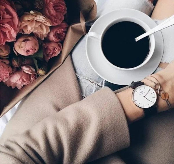 Утро девушка необычные