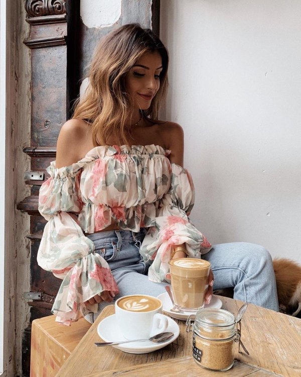 Утро девушка необычные