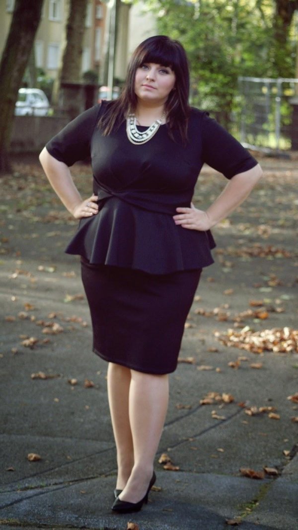 С полными девушками