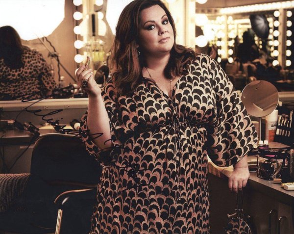 С полными девушками