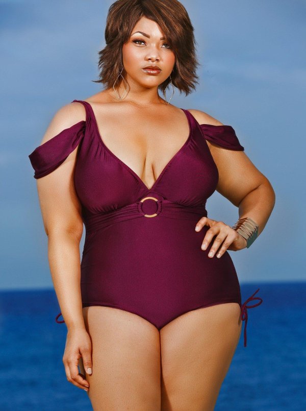 С полными девушками