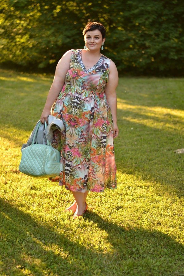 С полными девушками