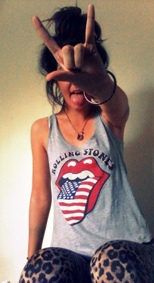 С дерзкими девушками