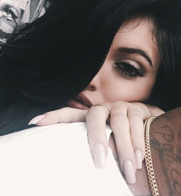 С дерзкими девушками