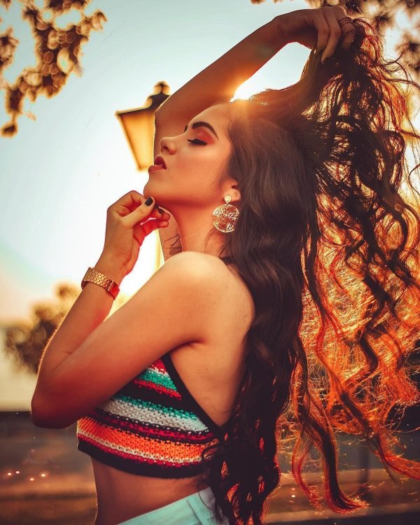 С закрытыми девушками