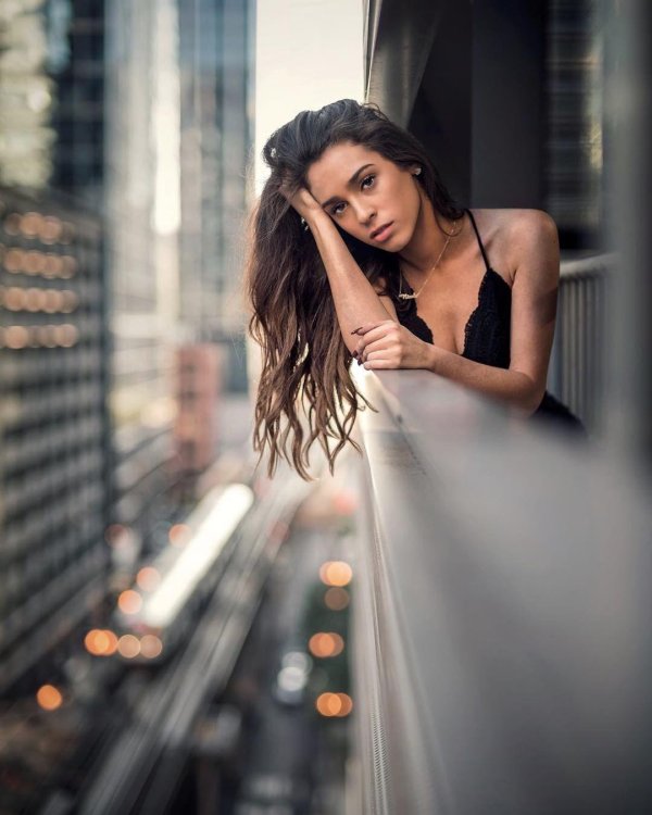 С закрытыми девушками