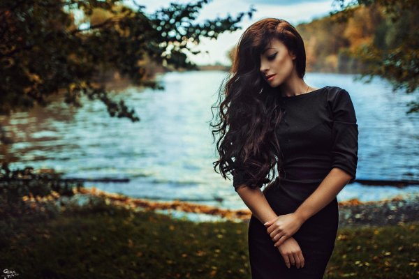 С закрытыми девушками