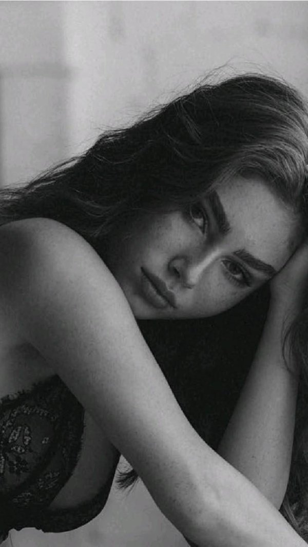 С закрытыми девушками