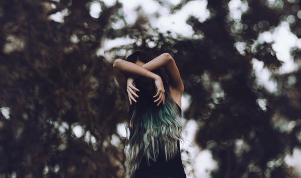 С закрытыми девушками