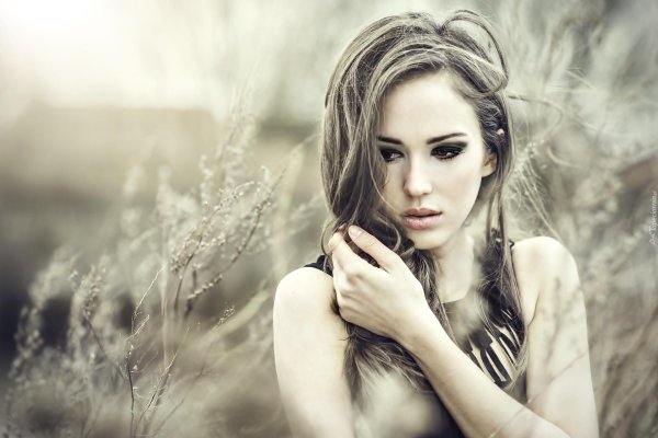 С закрытыми девушками