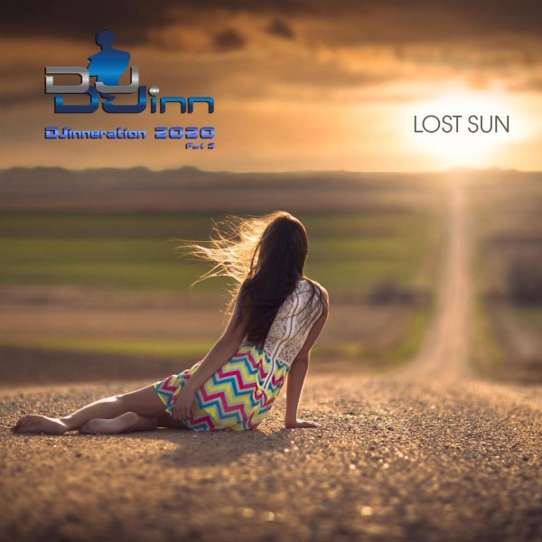 Девушка с боку