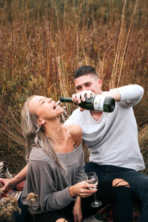 Мужиков с девушками