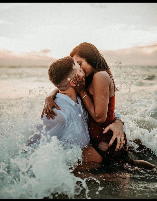 Мужиков с девушками