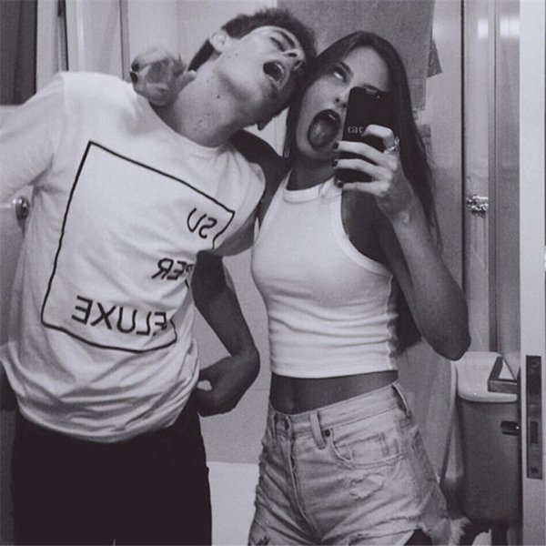 Мужиков с девушками