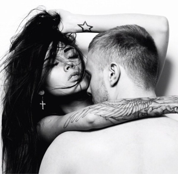 Мужиков с девушками