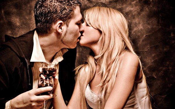 Мужиков с девушками