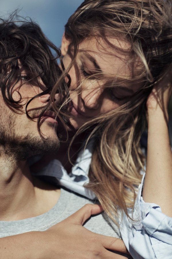 Мужиков с девушками