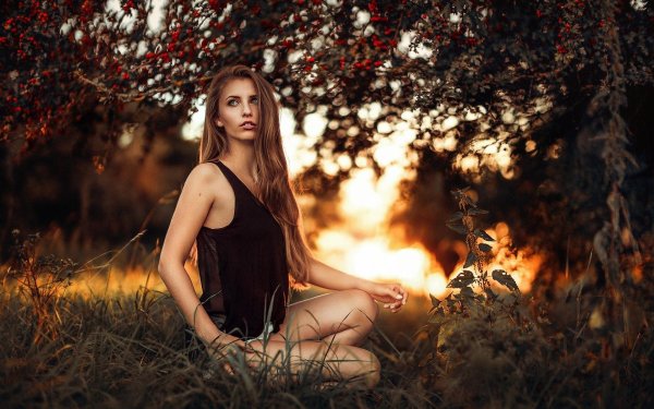 Леса с девушками