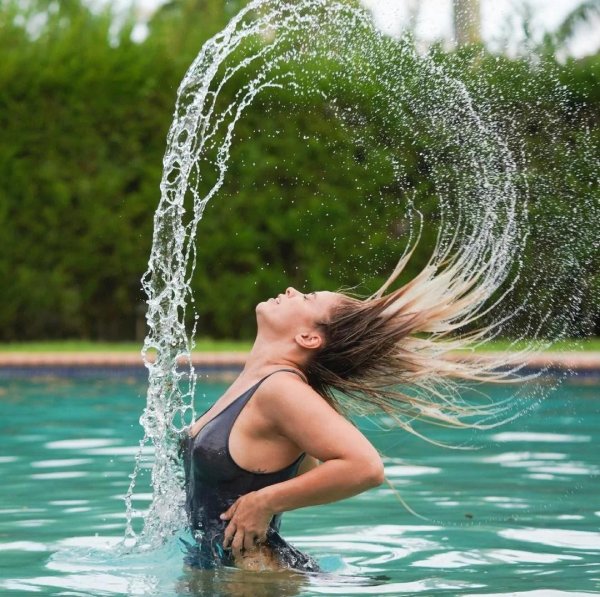 Позитивные с девушками