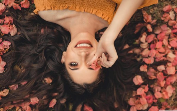 Позитивные с девушками