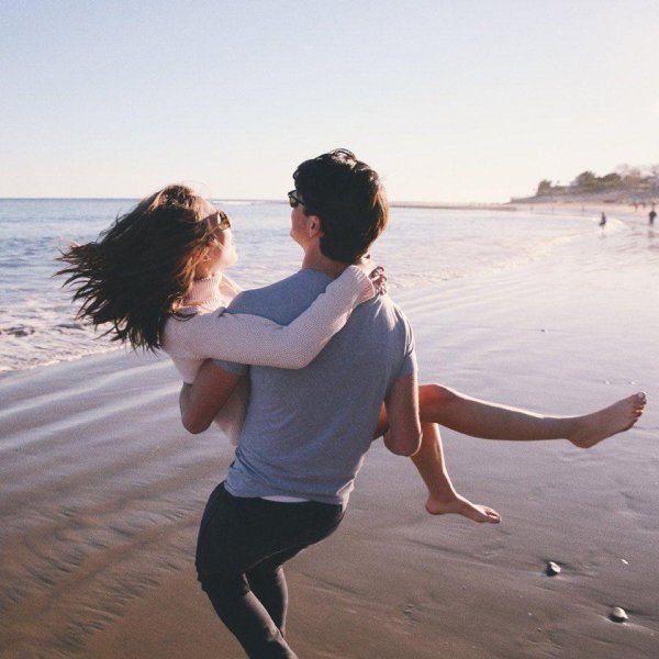 Девушка и мальчик