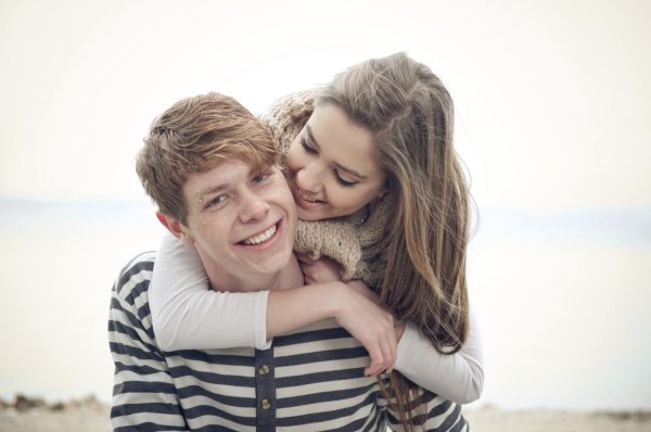 Девушка и мальчик