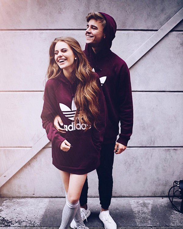 Девушка и мальчик