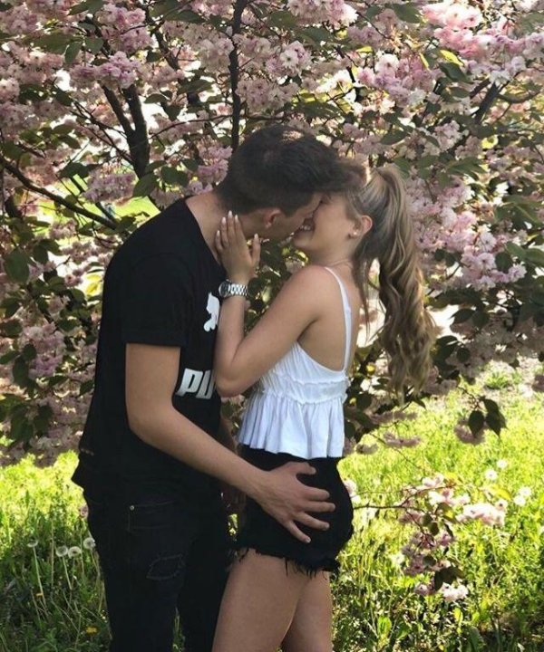 Девушка и мальчик