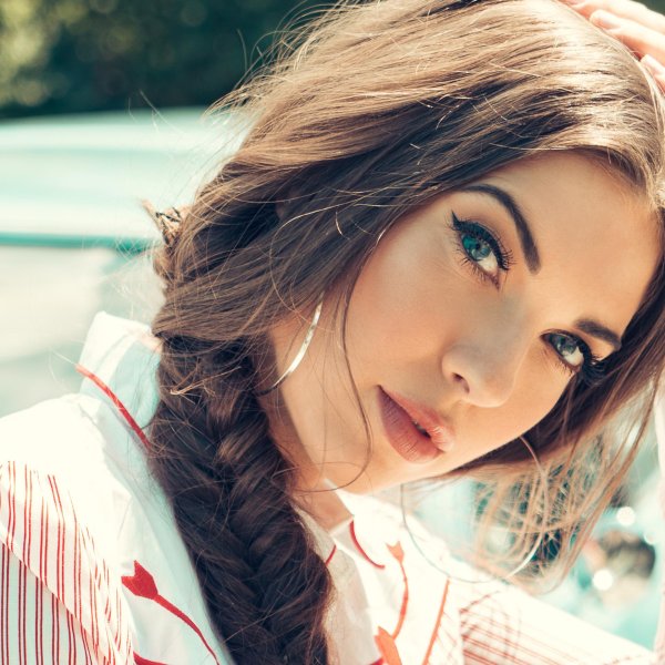 Самая милая девушка