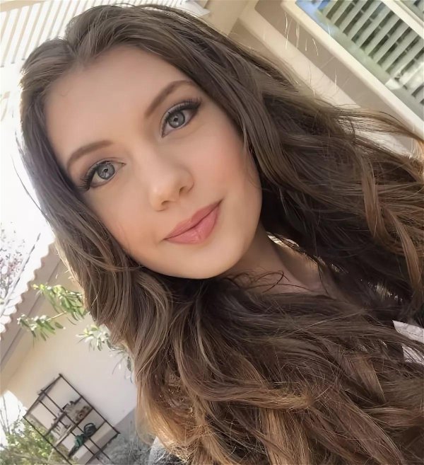 Самая милая девушка