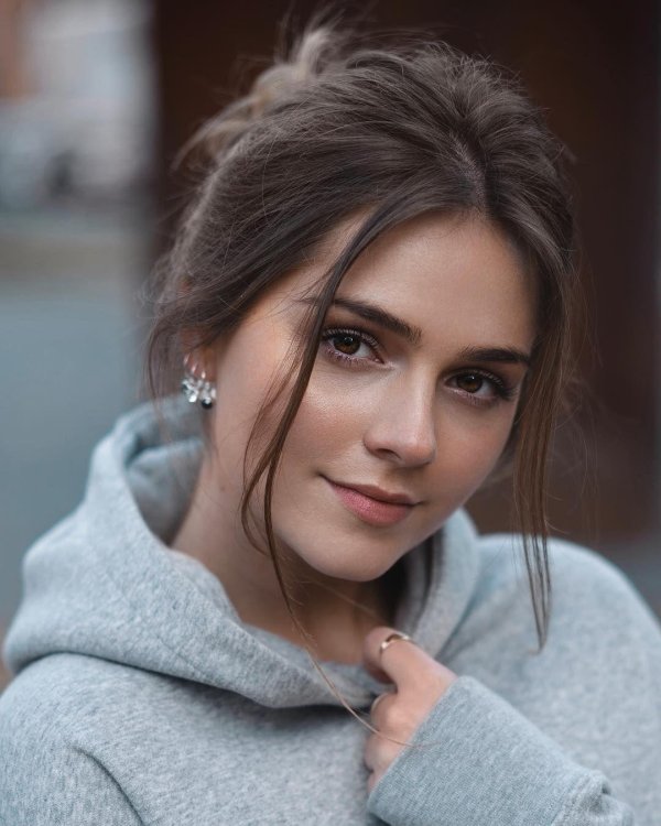 Самая милая девушка