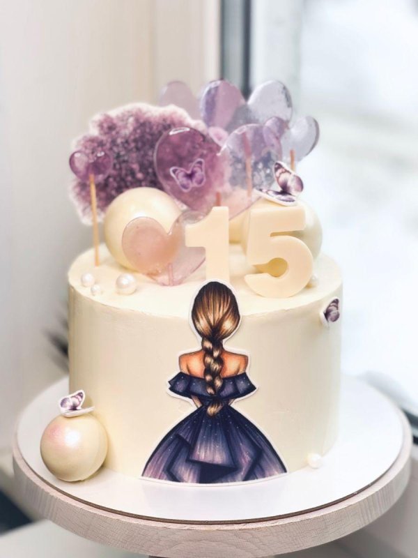 Девушка и торт